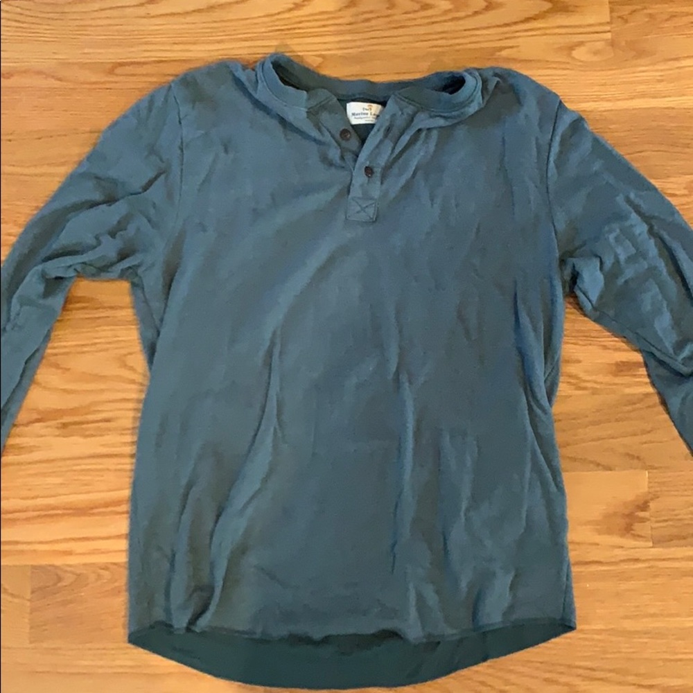 Large Marine Layer men’s shirt